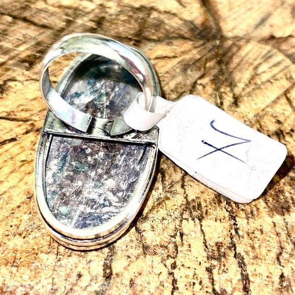 Dark Charoite Ring Size 7 - Picture 5 of 6